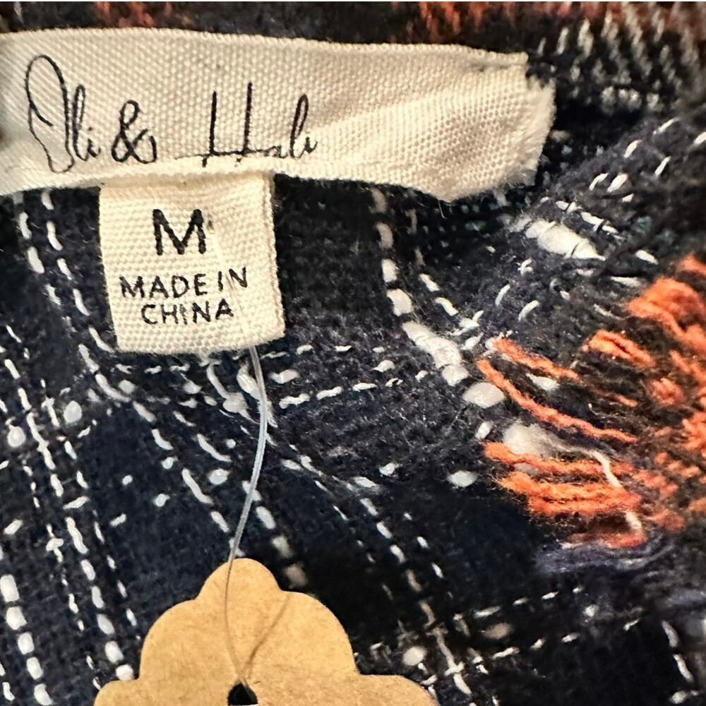 Oli + Hali – Color Block Frayed Hem Plaid Shacket – Blue/Red Plaid – Size Medium - Picture 2 of 5